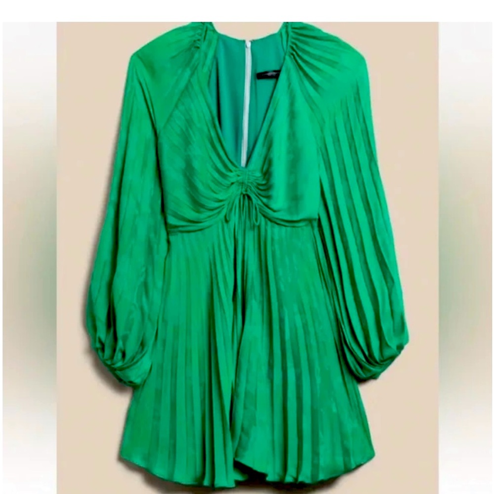 Banana Republic green silky dress. Size 6